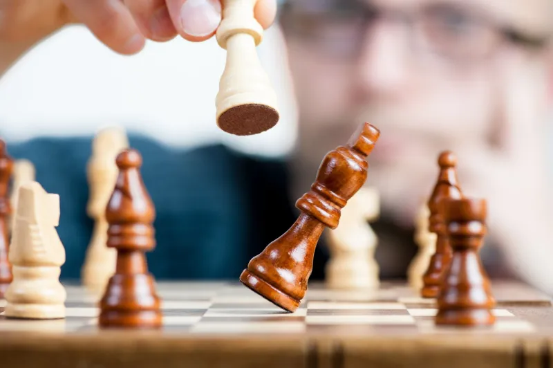The Fake-Out Game: How Sharp Bettors Engineer Line Traps and How to Avoid Getting Caught